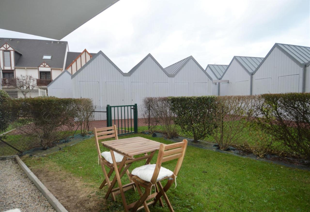 Jardin - A 50M De La Plage - Wifi - Parking Courseulles-sur-Mer Eksteriør bilde